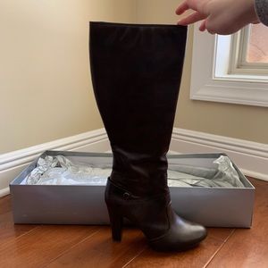 Jessica Simpson Brown Heeled Boots